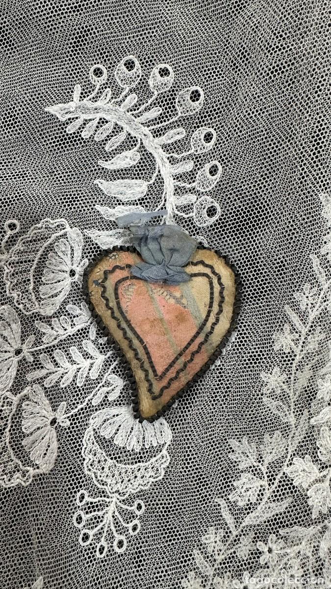 Antig&uuml;edades: Antiguo amuleto protector. Coraz&oacute;n - Foto 1