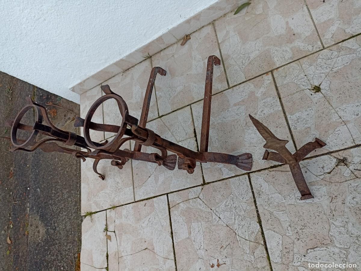 Antig&uuml;edades: Morillos de chimenea con auxiliares - Foto 4