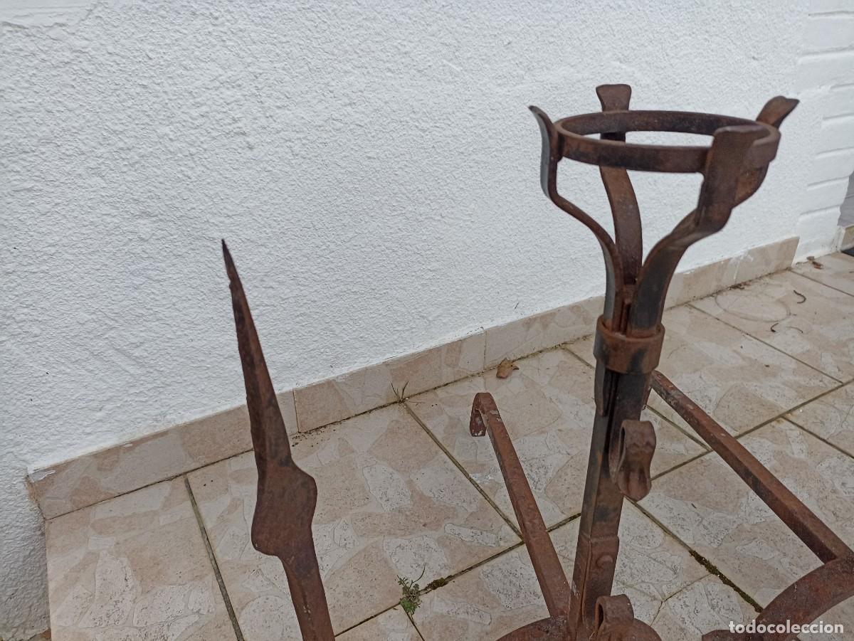 Antig&uuml;edades: Morillos de chimenea con auxiliares - Foto 5