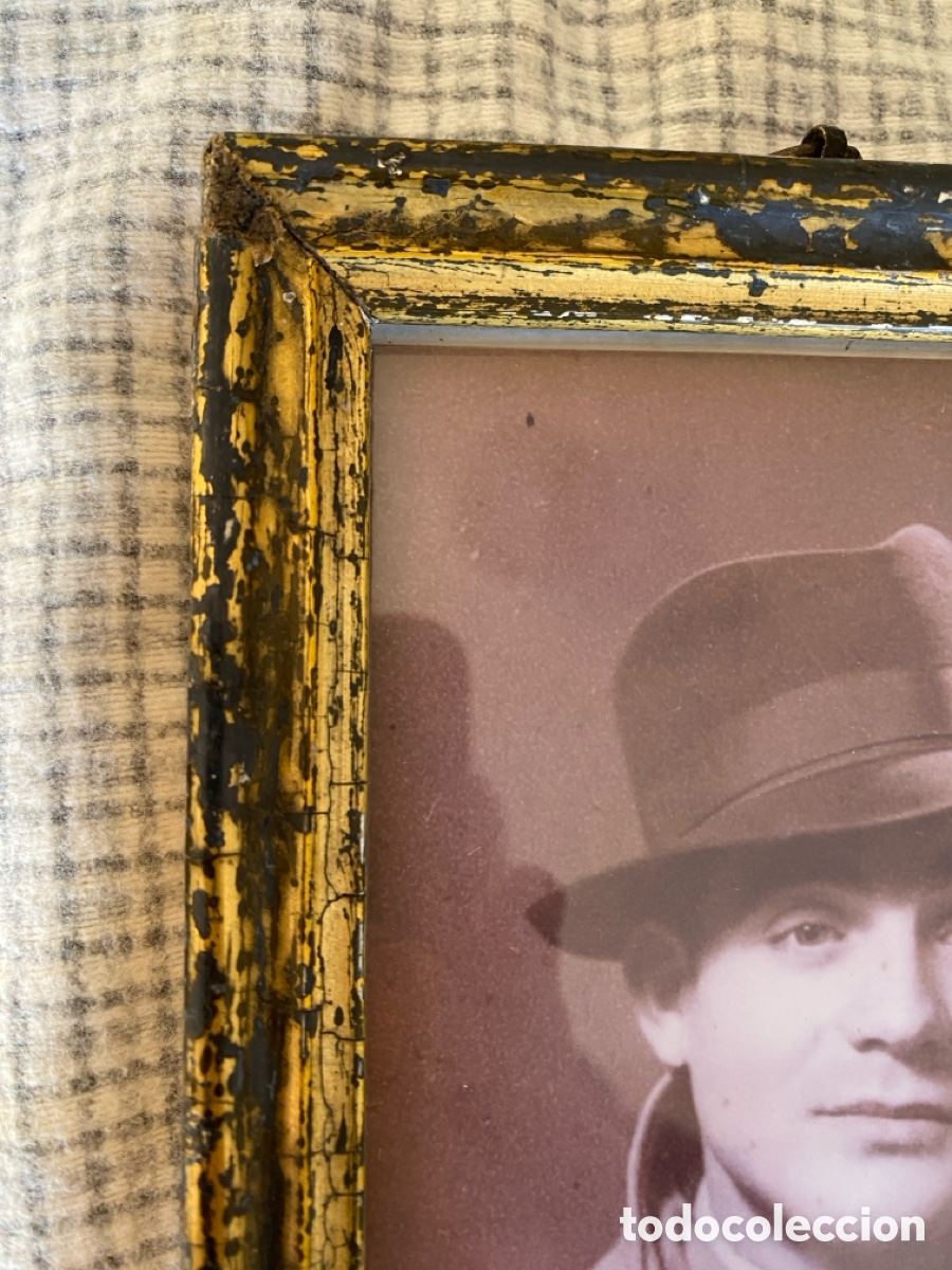 Antig&uuml;edades: Peque&ntilde;o marco de pan de oro - Foto 4