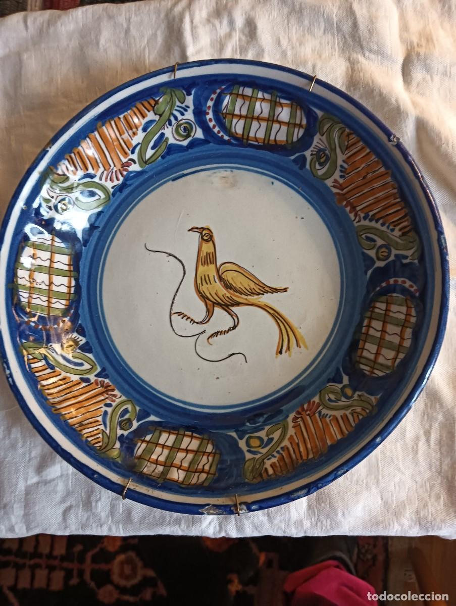 Antig&uuml;edades: Plato antiguo de Manises - Foto 1