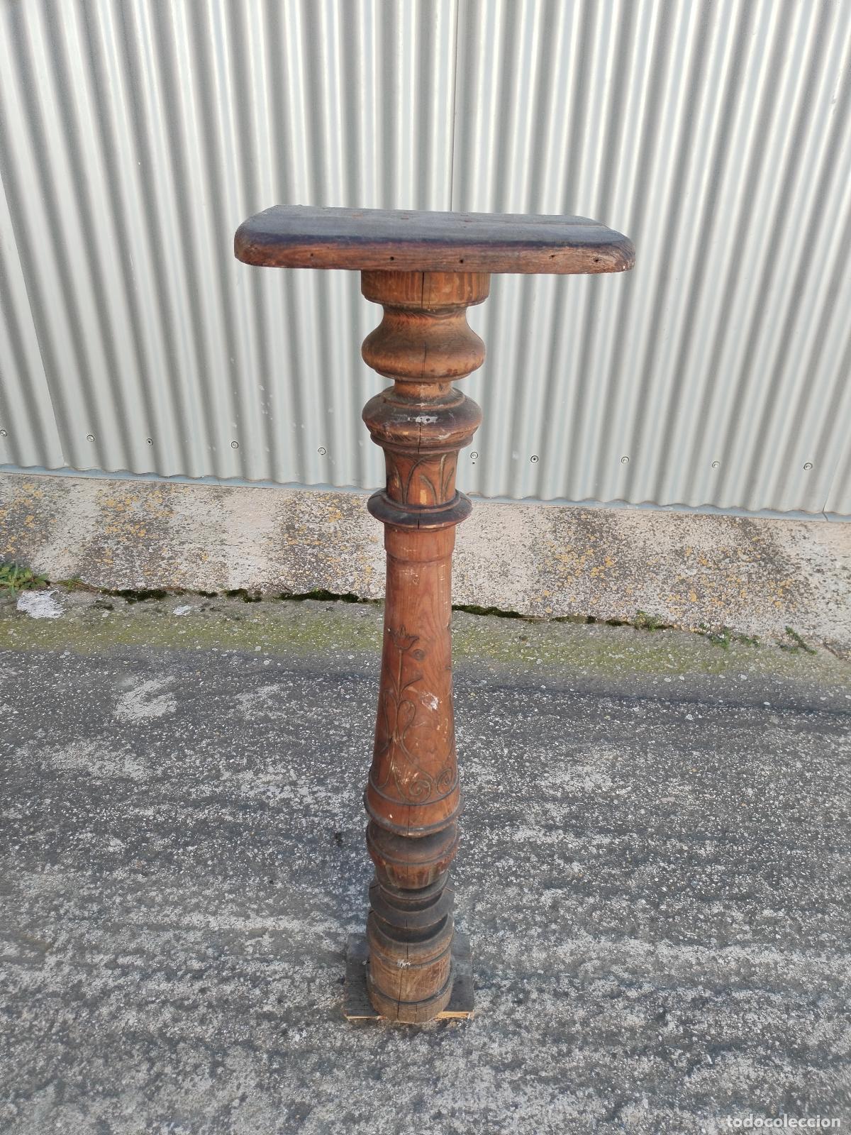 Antig&uuml;edades: pie de peana en madera tallada - Foto 7