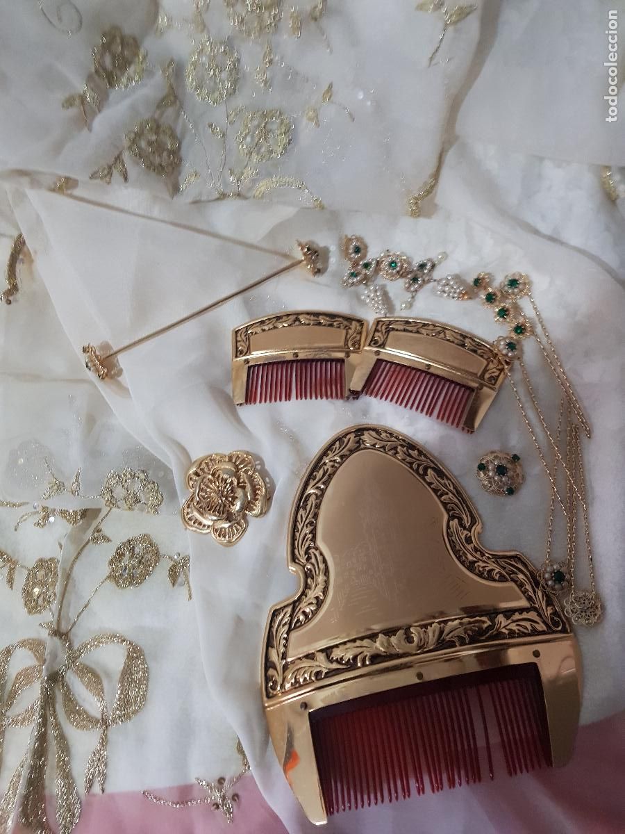 Antig&uuml;edades: FALLERA VALENCIANA ROPA Y COMPLEMENTOS VINTAGE - Foto 1