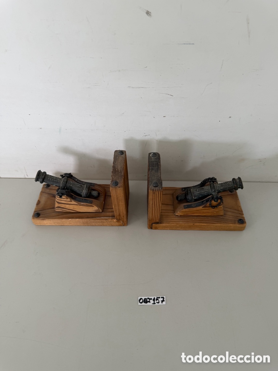 Antig&uuml;edades: Sujeta libros, r&eacute;plica de ca&ntilde;ones - Foto 2