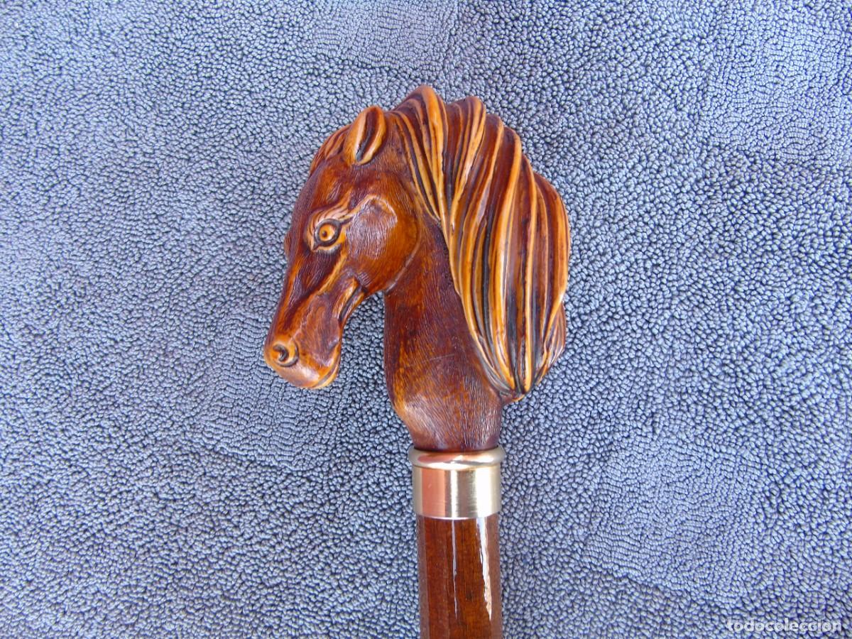 Antig&uuml;edades: BAST&Oacute;N CON MANGO, EMPU&Ntilde;ADURA CABEZA DE CABALLO. - Foto 2