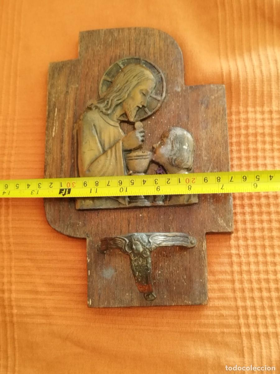 Antig&uuml;edades: Antigua benditera con falta. Religiosa - Foto 10