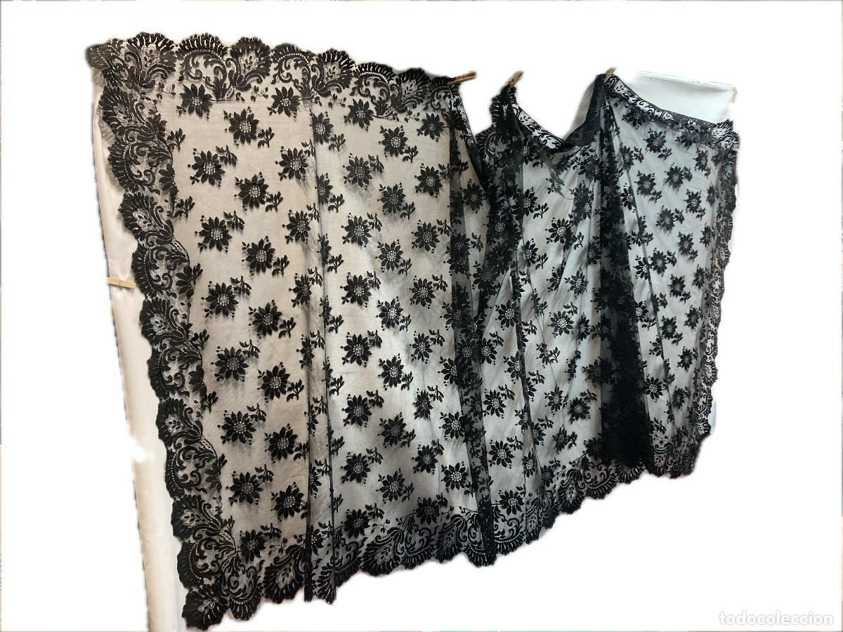 Antig&uuml;edades: GRAN MANTILLA A&Ntilde;OS 30 - Foto 4