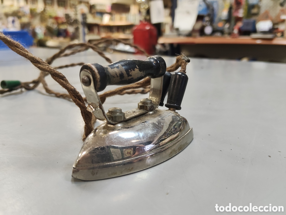 Antig&uuml;edades: Antigua plancha miniatura - Foto 1