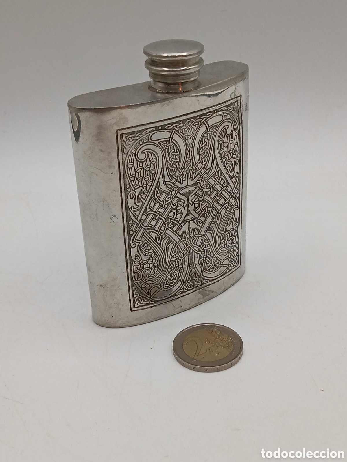 Antig&uuml;edades: Petaca Celtic Pewter metal plateado - Foto 3