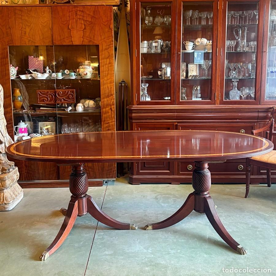 Antig&uuml;edades: Mesa Oval de Comedor - Foto 1