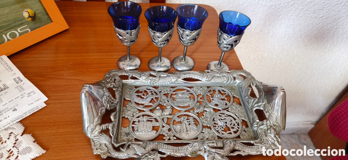 Antig&uuml;edades: Bandeja plateada con calado y copas para licor - Foto 10