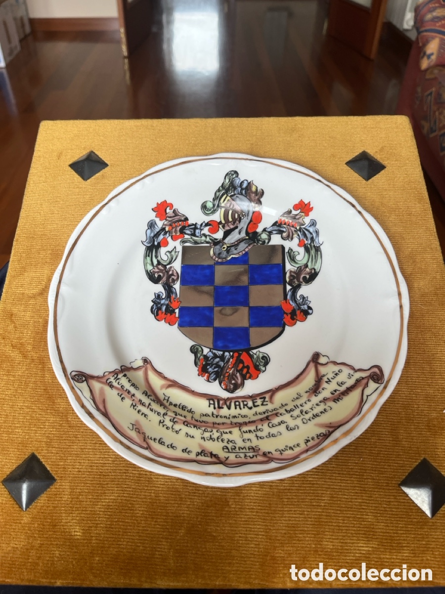 Antig&uuml;edades: Escudo apellido alvarez - Foto 1