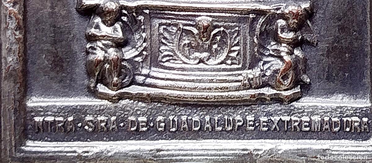 Antig&uuml;edades: Cuadro con Placa - Medalla de Nuestra Se&ntilde;ora de Guadalupe - Foto 2