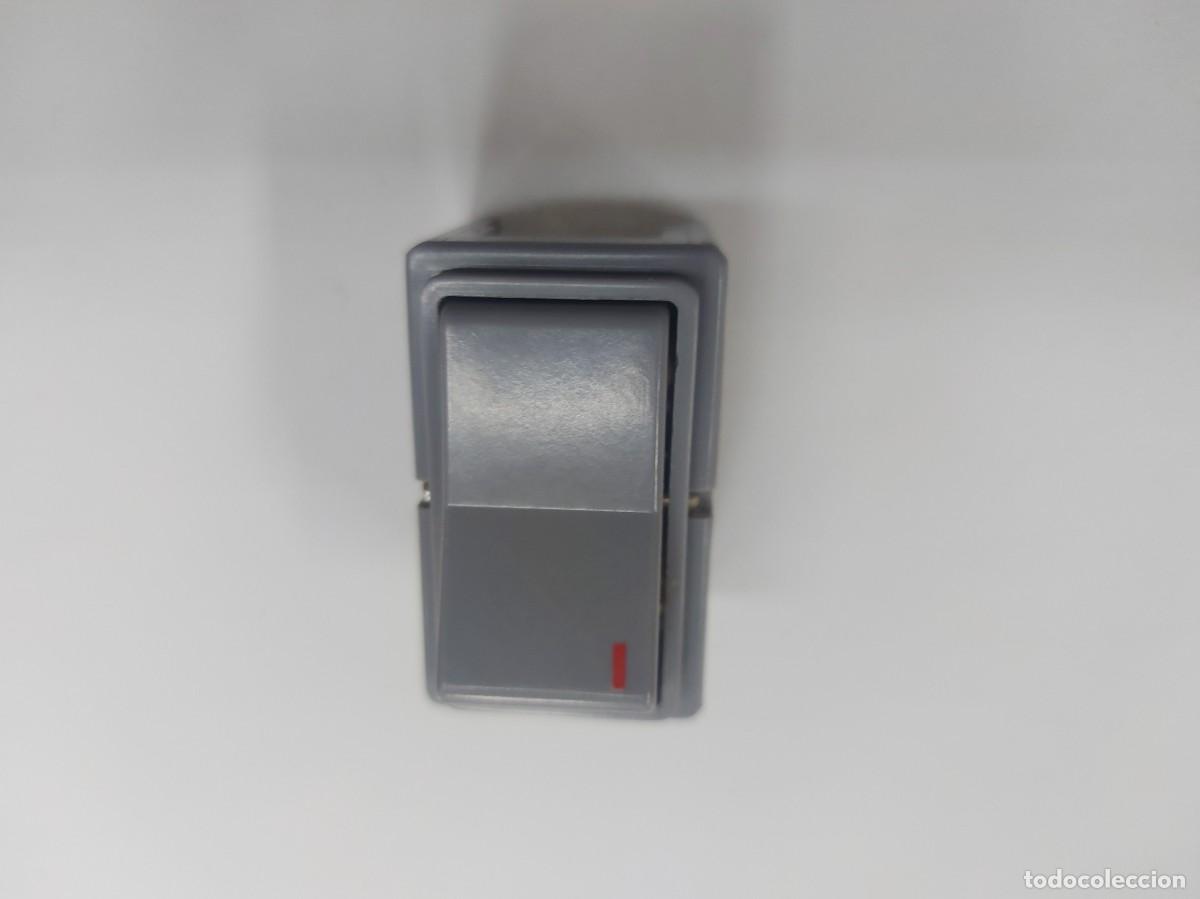 Antig&uuml;edades: ANTIGUO INTERRUPTOR BIPOLAR METROPOLI EUNEA/BJC - Foto 1