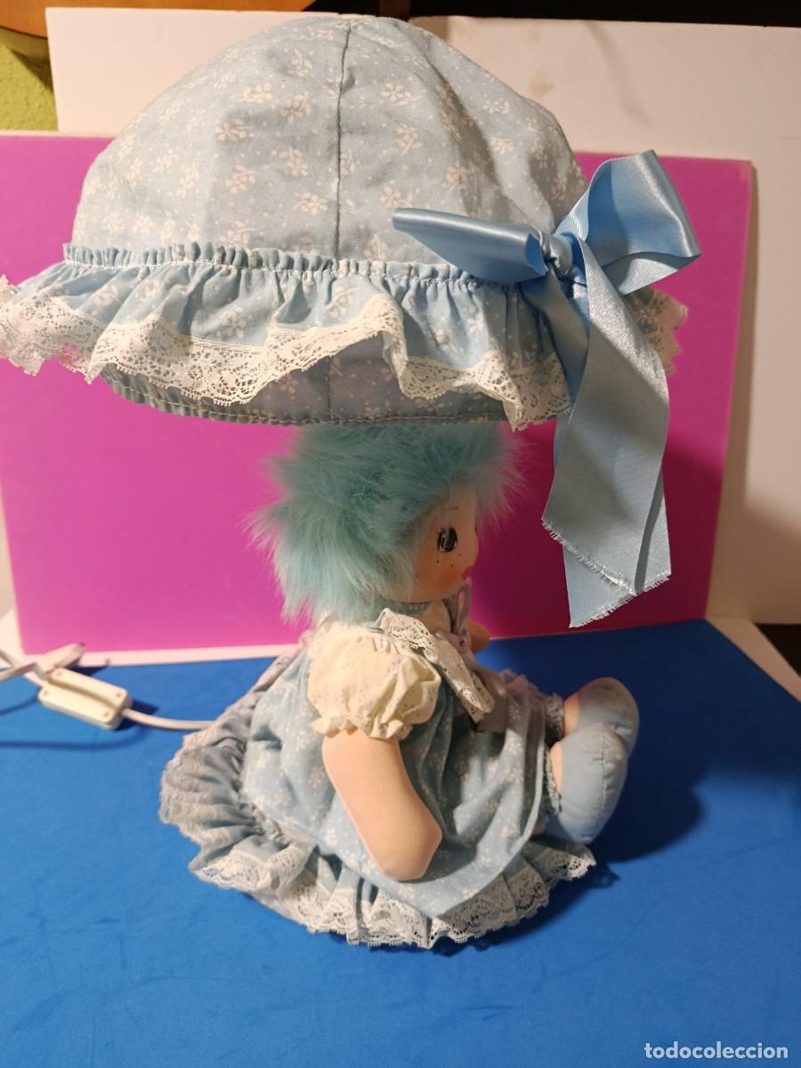 Antig&uuml;edades: LAMPARA CON MU&Ntilde;ECA A&Ntilde;OS 80. - Foto 3