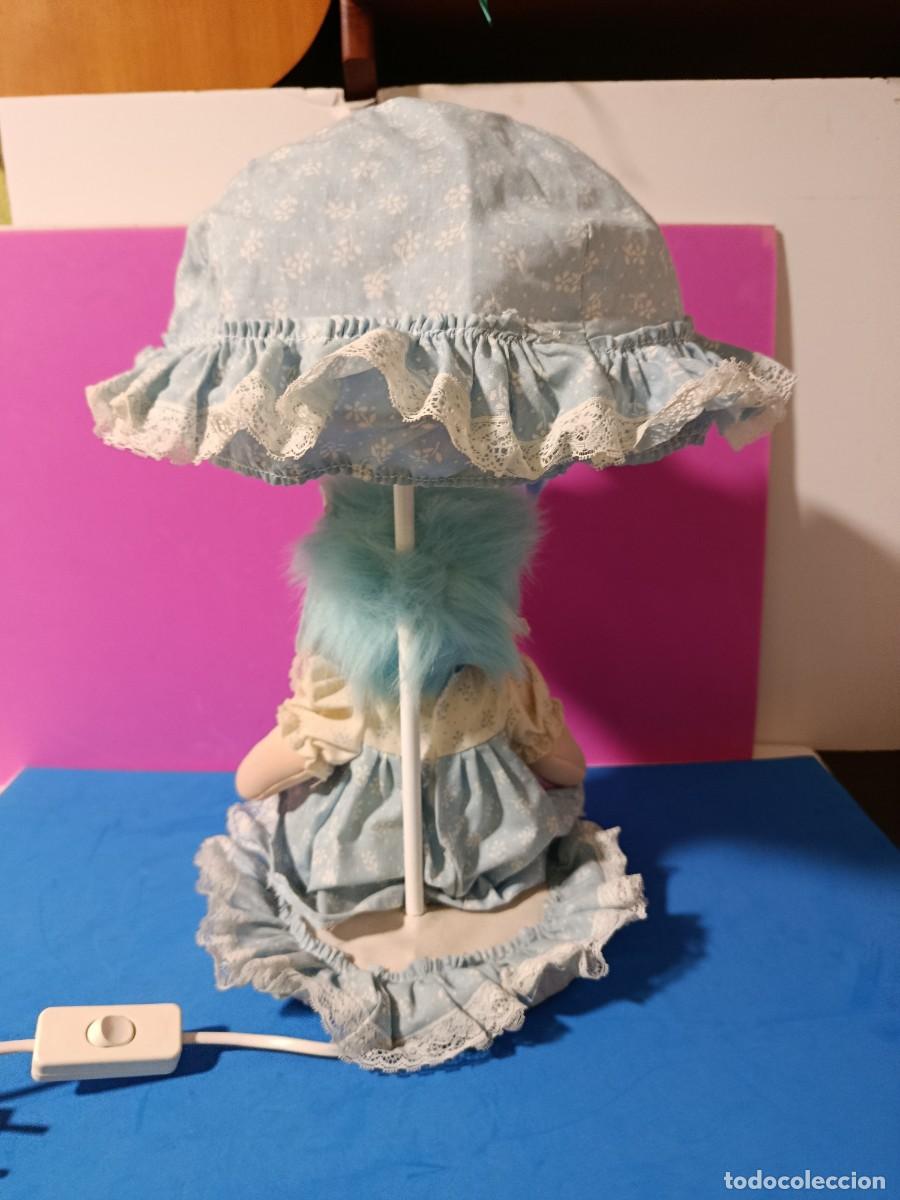 Antig&uuml;edades: LAMPARA CON MU&Ntilde;ECA A&Ntilde;OS 80. - Foto 5