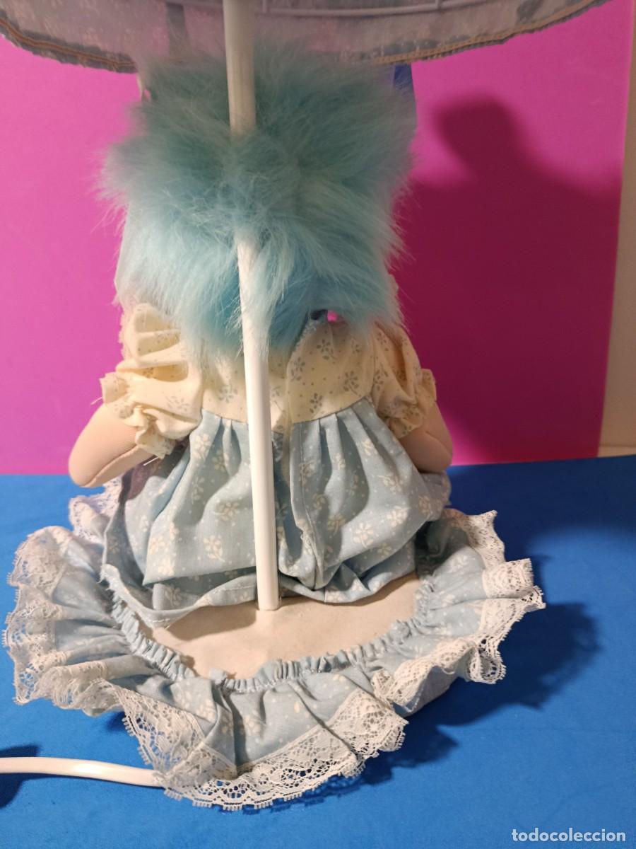Antig&uuml;edades: LAMPARA CON MU&Ntilde;ECA A&Ntilde;OS 80. - Foto 6