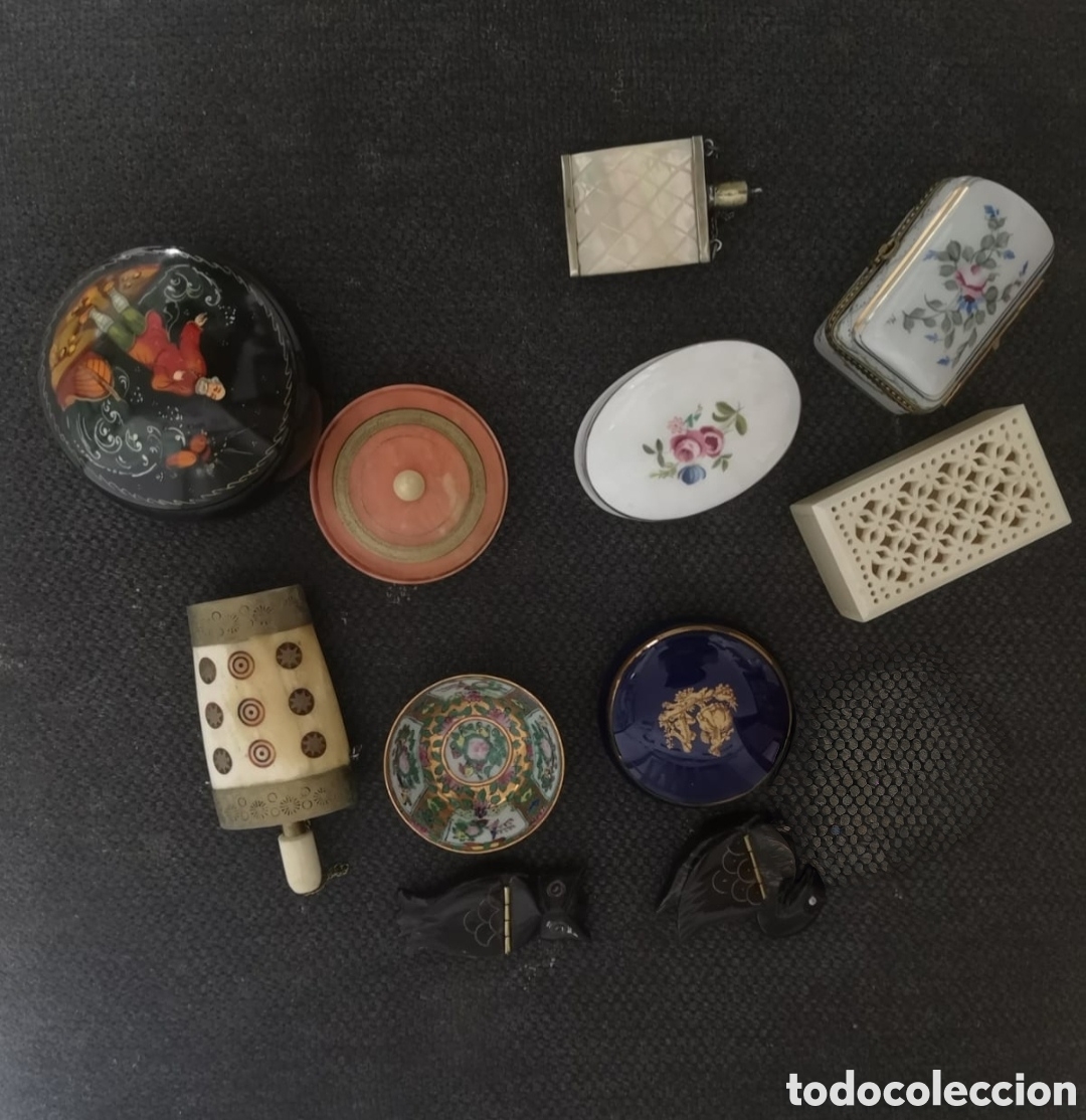 Antig&uuml;edades: Lote de antiguos pastilleros - Foto 1