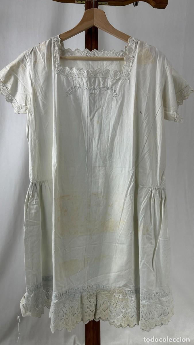 Antig&uuml;edades: Antiguo camis&oacute;n bordado - Foto 5