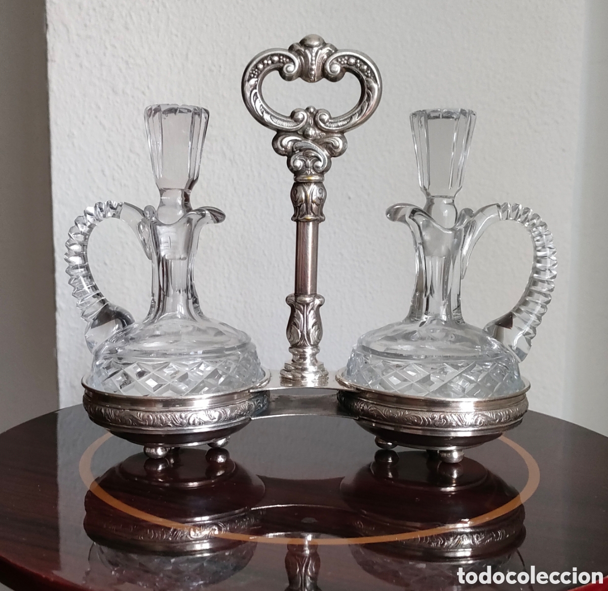 Antig&uuml;edades: Juego de aceiteras antiguas - Foto 1