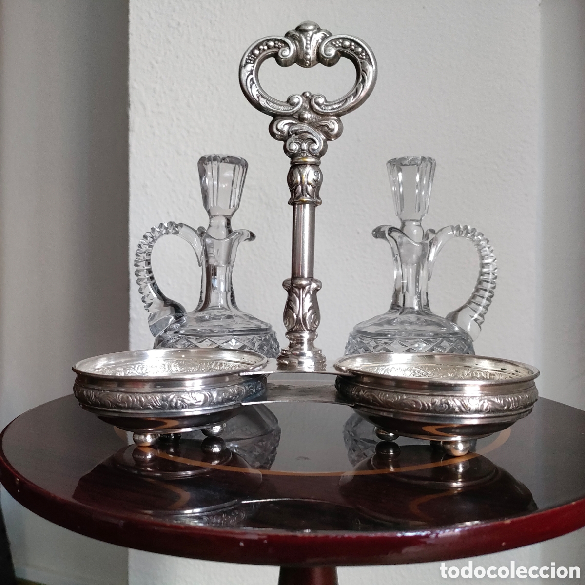 Antig&uuml;edades: Juego de aceiteras antiguas - Foto 2
