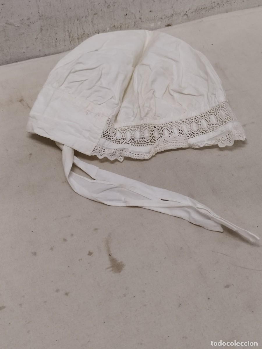Antig&uuml;edades: Antiguo gorro de dormir de color blanco. - Foto 1