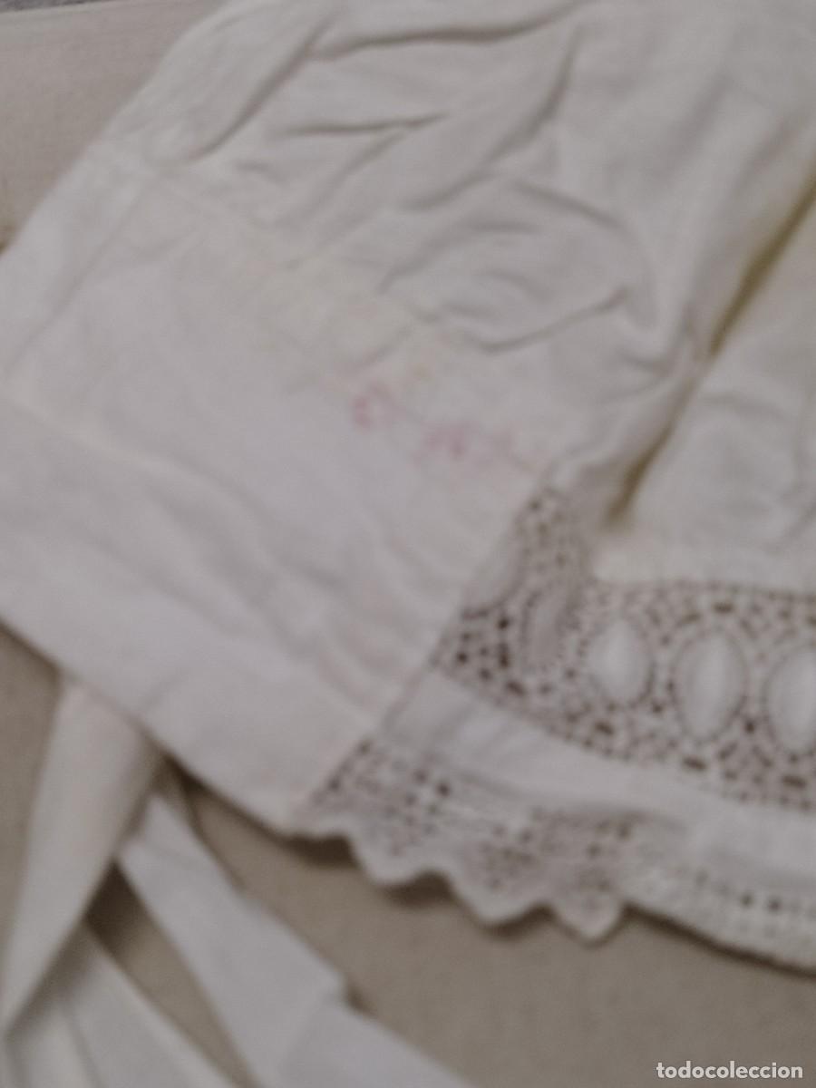 Antig&uuml;edades: Antiguo gorro de dormir de color blanco. - Foto 2