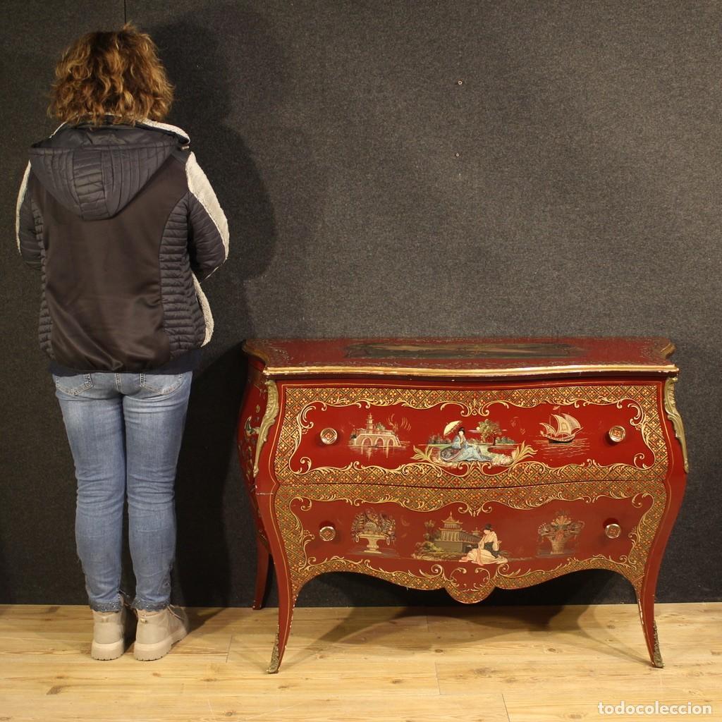 Antig&uuml;edades: C&oacute;moda francesa lacada, pintada y dorada - Foto 5