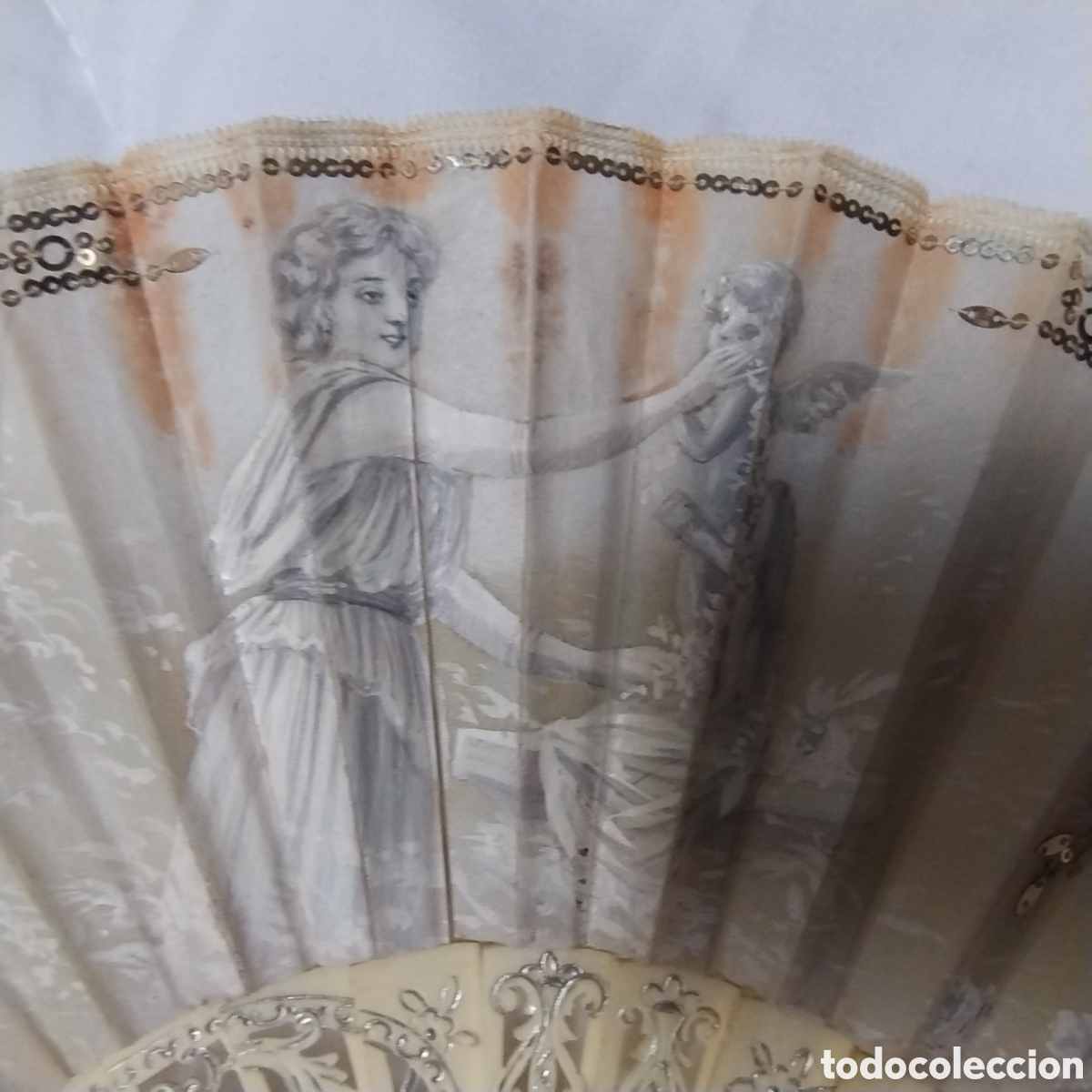 Antig&uuml;edades: Abanico modernista con estuche - Foto 2