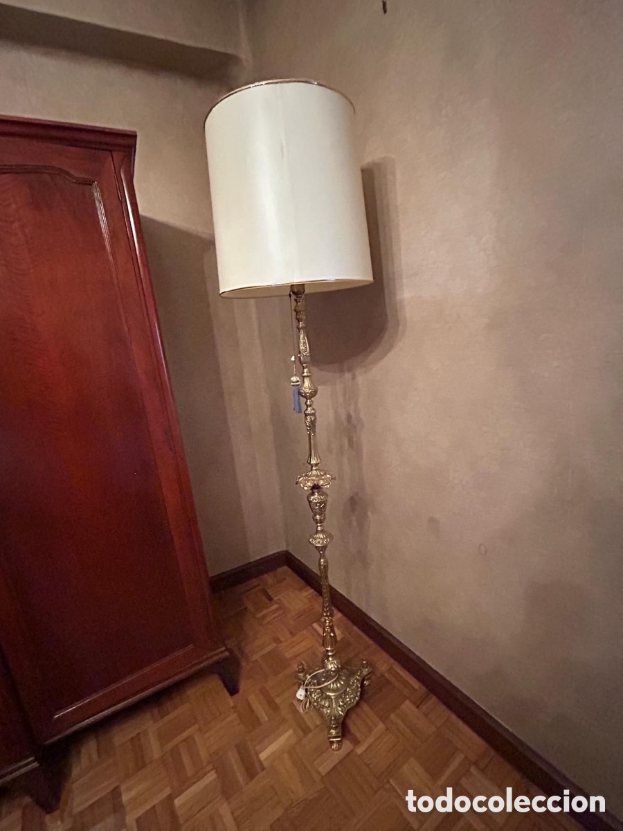 Antig&uuml;edades: L&aacute;mpara de Pie Vintage Estilo Luis XV - Foto 1
