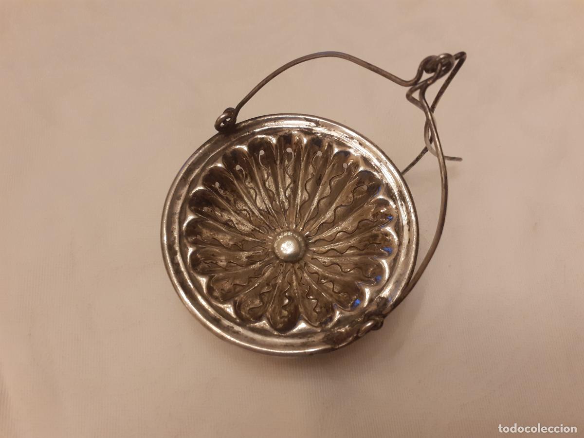 Antig&uuml;edades: Colador de te de plata - Foto 2
