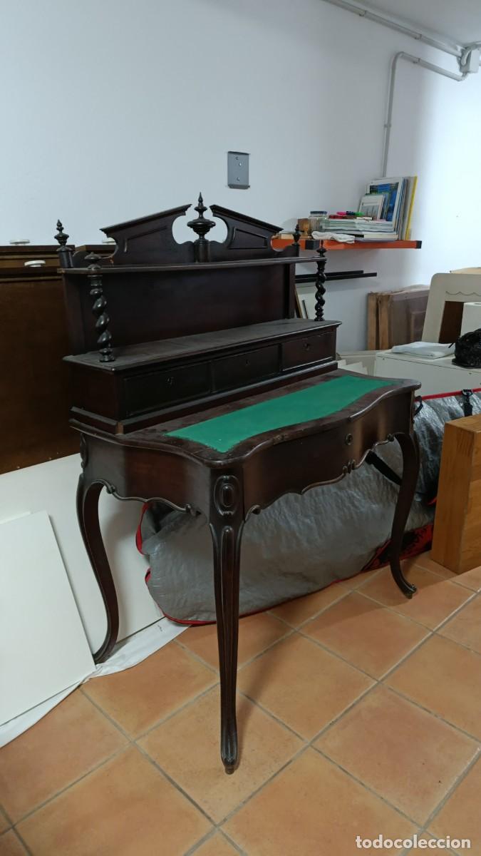 Antig&uuml;edades: Escritorio secreter antig&uuml;o para restaurar - Foto 1