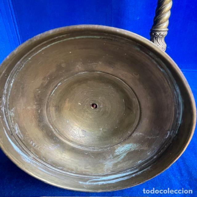 Antig&uuml;edades: PAREJA CANDELABROS BRONCE ANTIGUOS - Foto 4