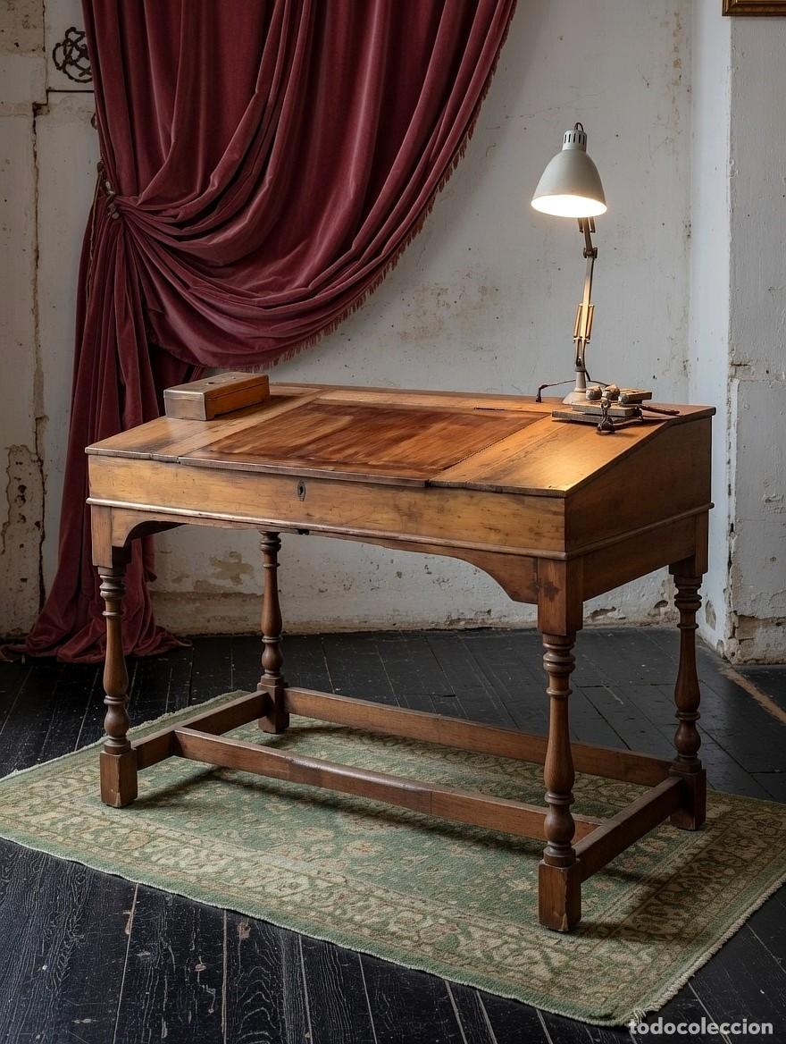Antig&uuml;edades: Escritorio Antiguo de madera de Pino. - Foto 1