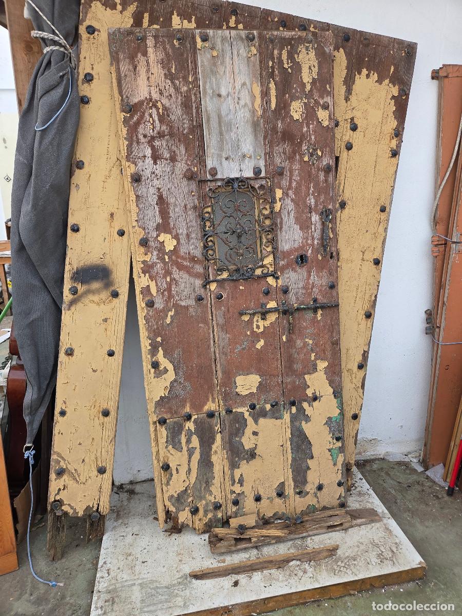 Antig&uuml;edades: puerta de madera antigua - Foto 2