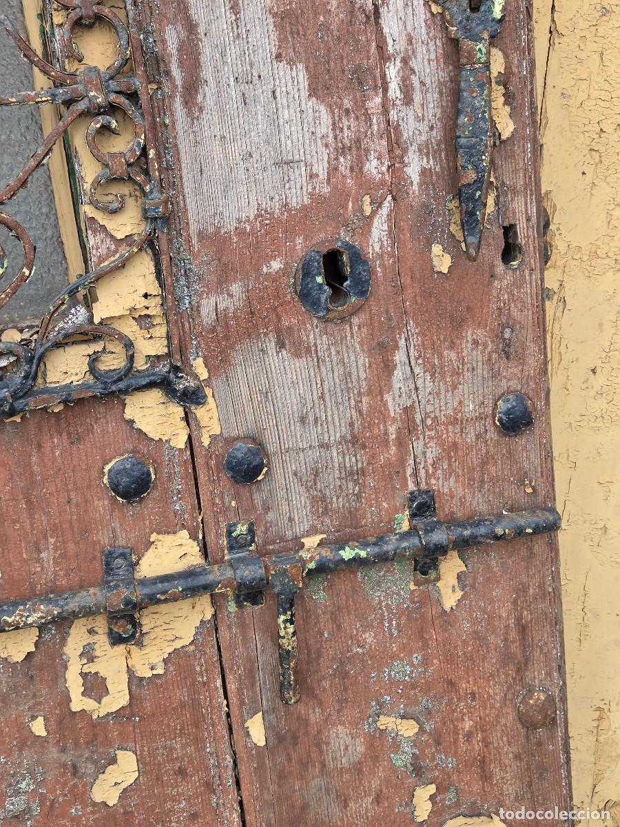 Antig&uuml;edades: puerta de madera antigua - Foto 5