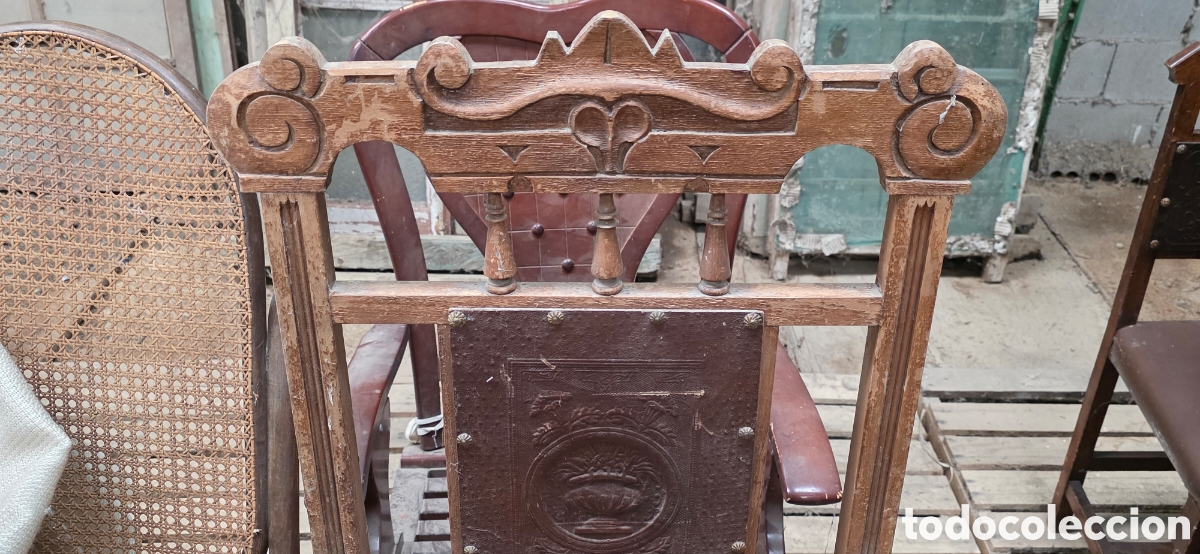 Antig&uuml;edades: SILL&Oacute;N ANTIGUO DE MADERA TALLADA - Foto 2