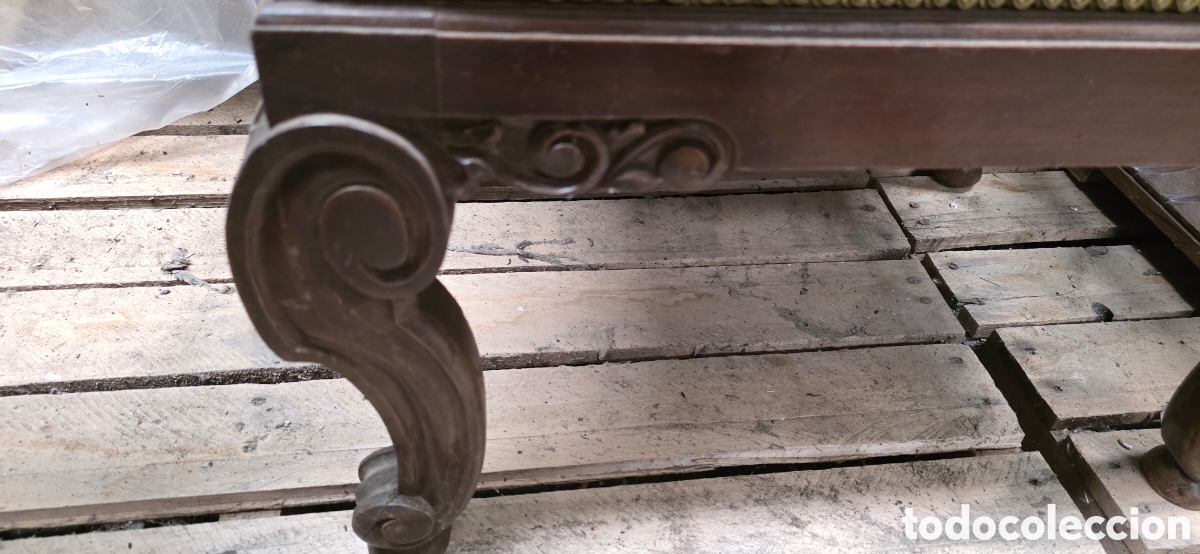 Antig&uuml;edades: Escabel o silla descalzadora - Foto 2
