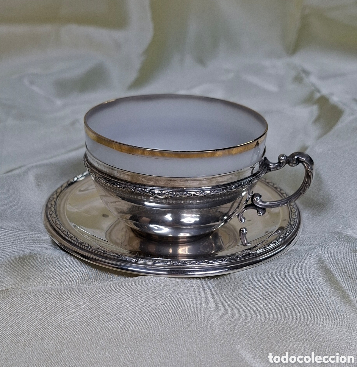 Antig&uuml;edades: Taza de plata 916 y opalina blanca - Foto 5