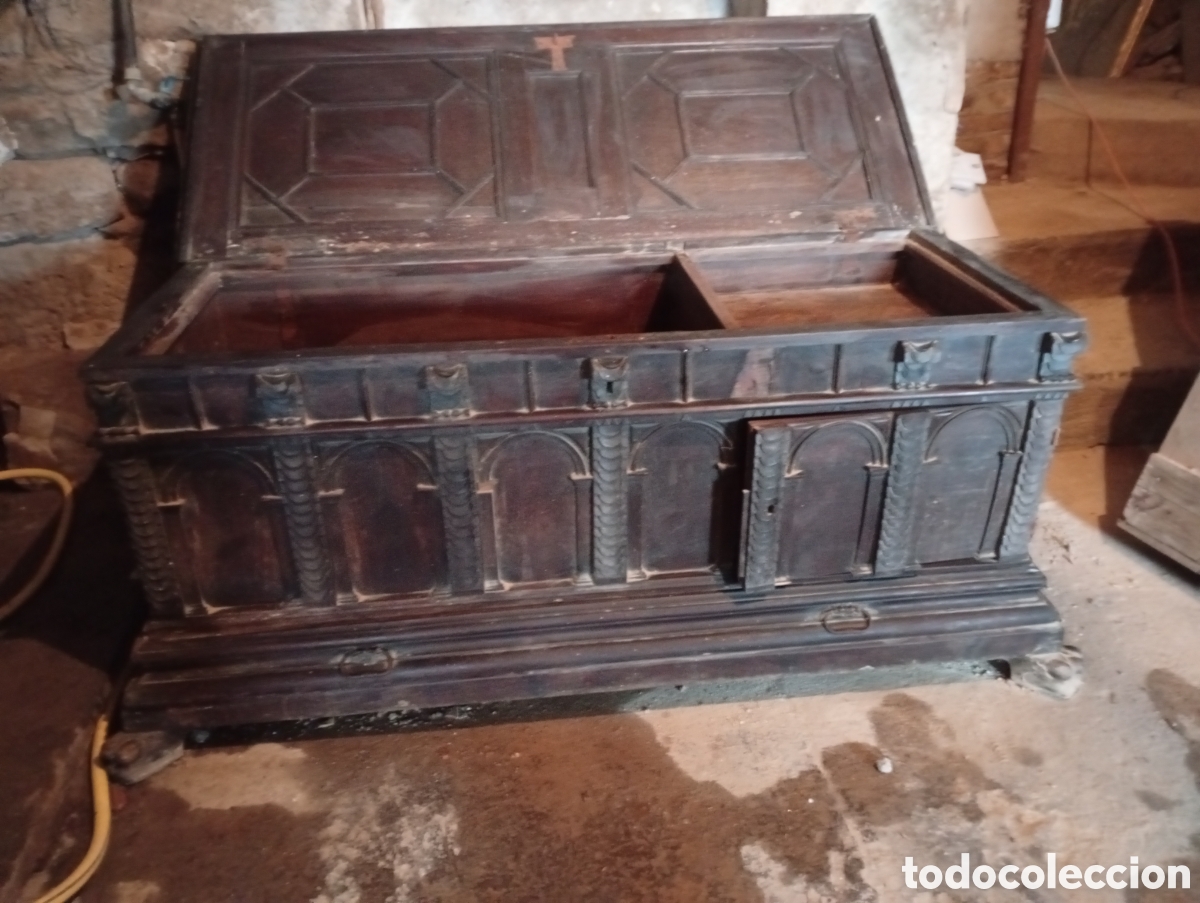 Antig&uuml;edades: arca de n&uacute;via catalana - Foto 1