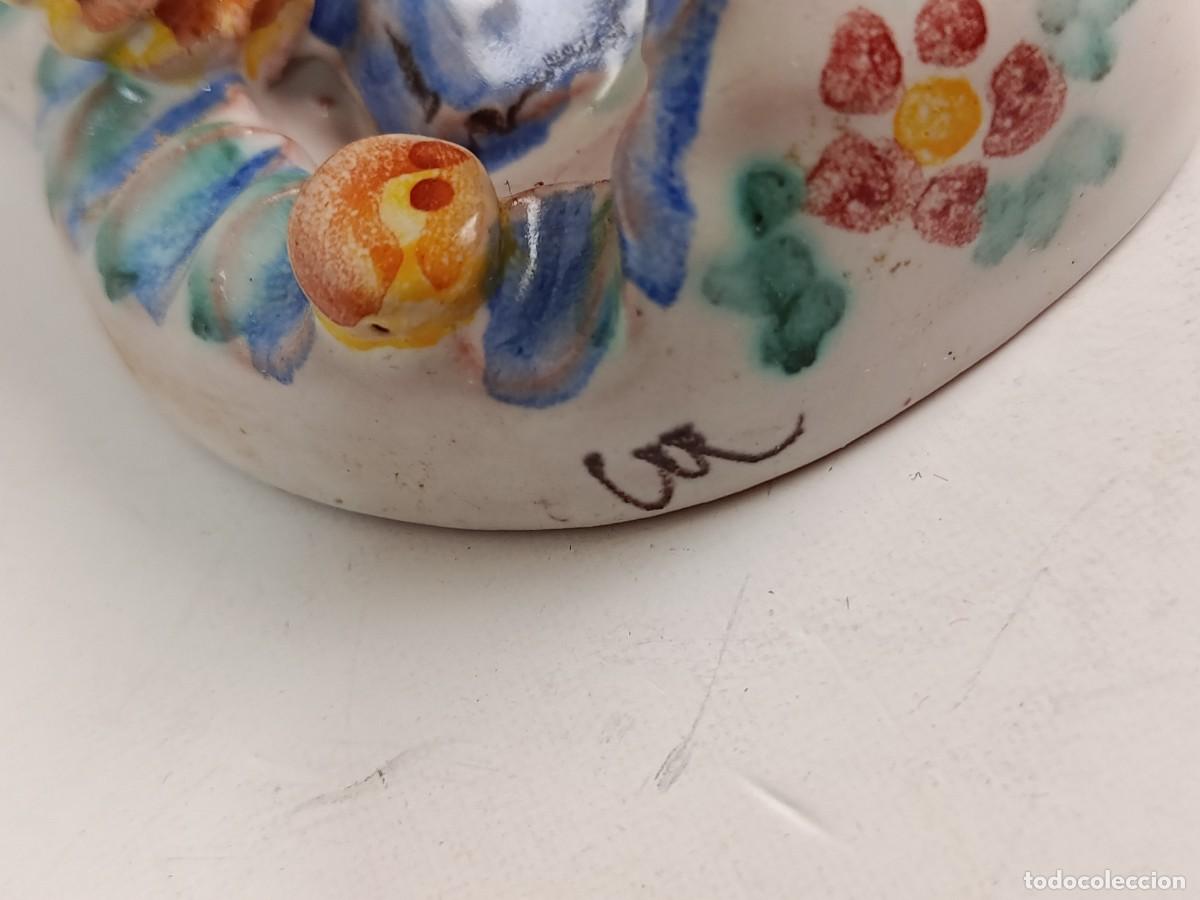Antig&uuml;edades: BENDITERA FIRMADA VIRGEN CON NI&Ntilde;O - Foto 3