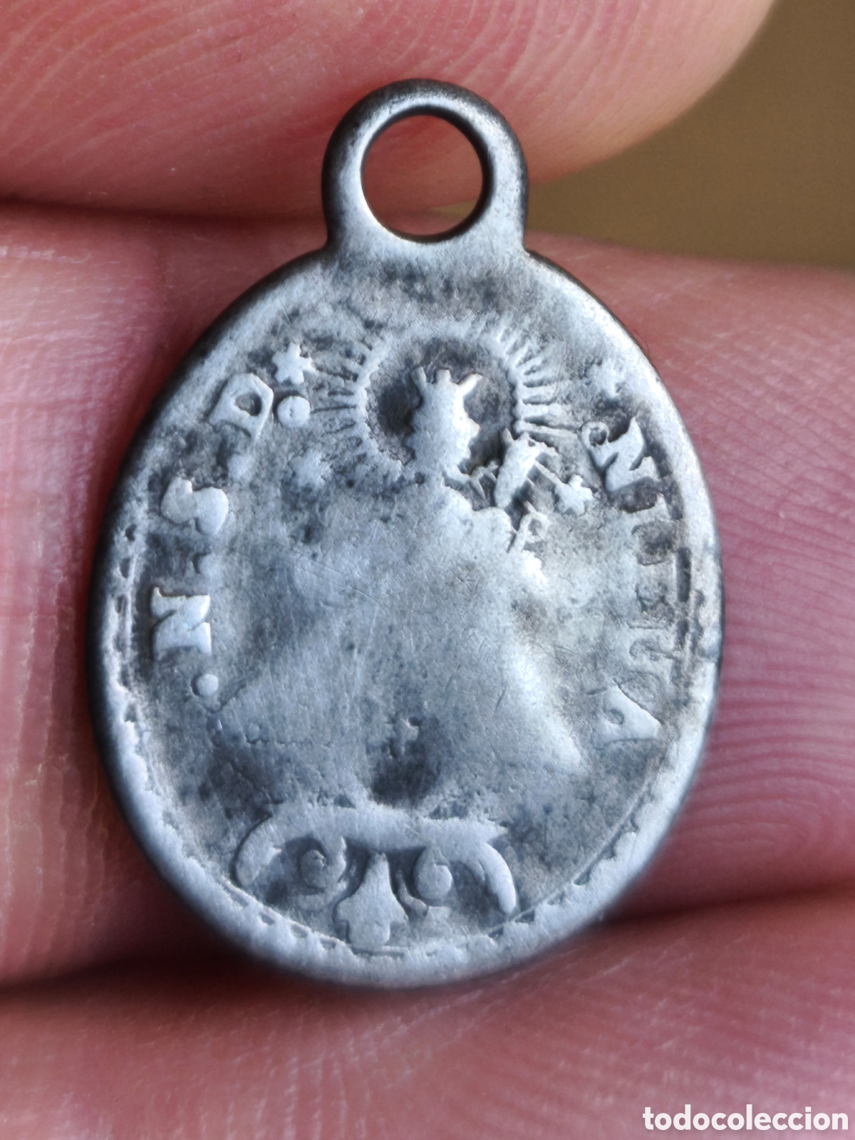 Antig&uuml;edades: Medalla Virgen de Nieva plata - Foto 2