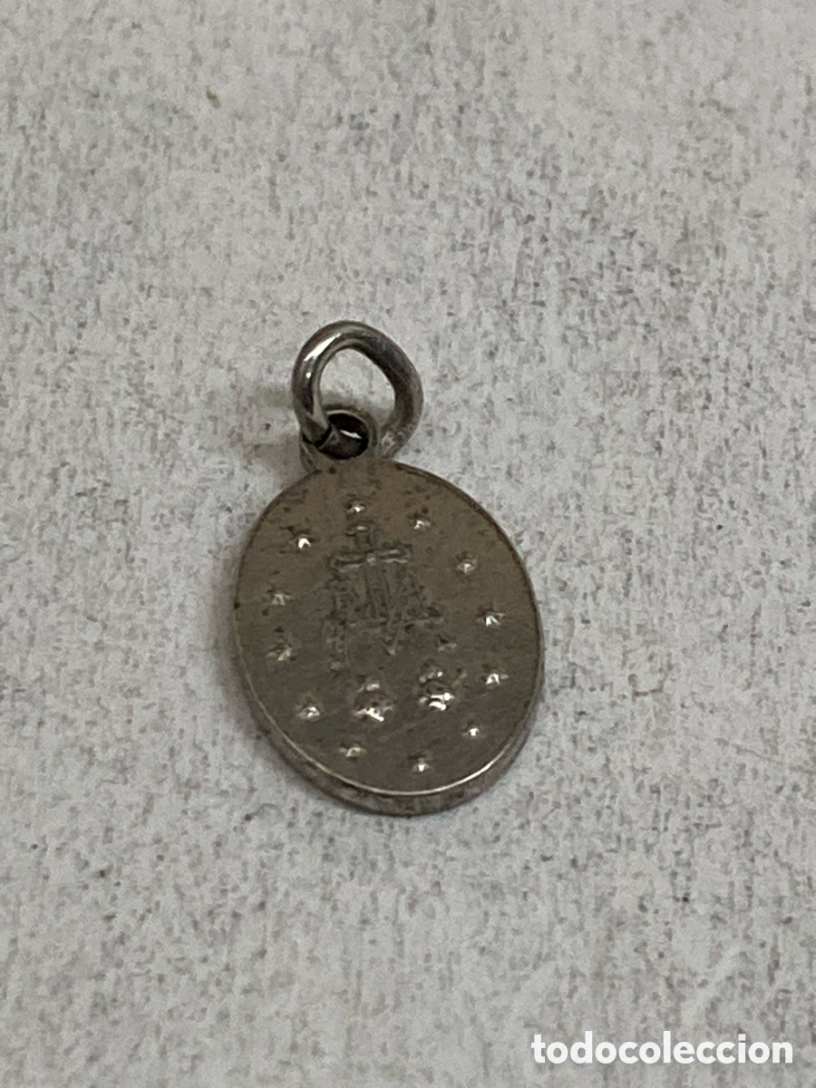 Antig&uuml;edades: Medalla de plata C546 - Foto 2