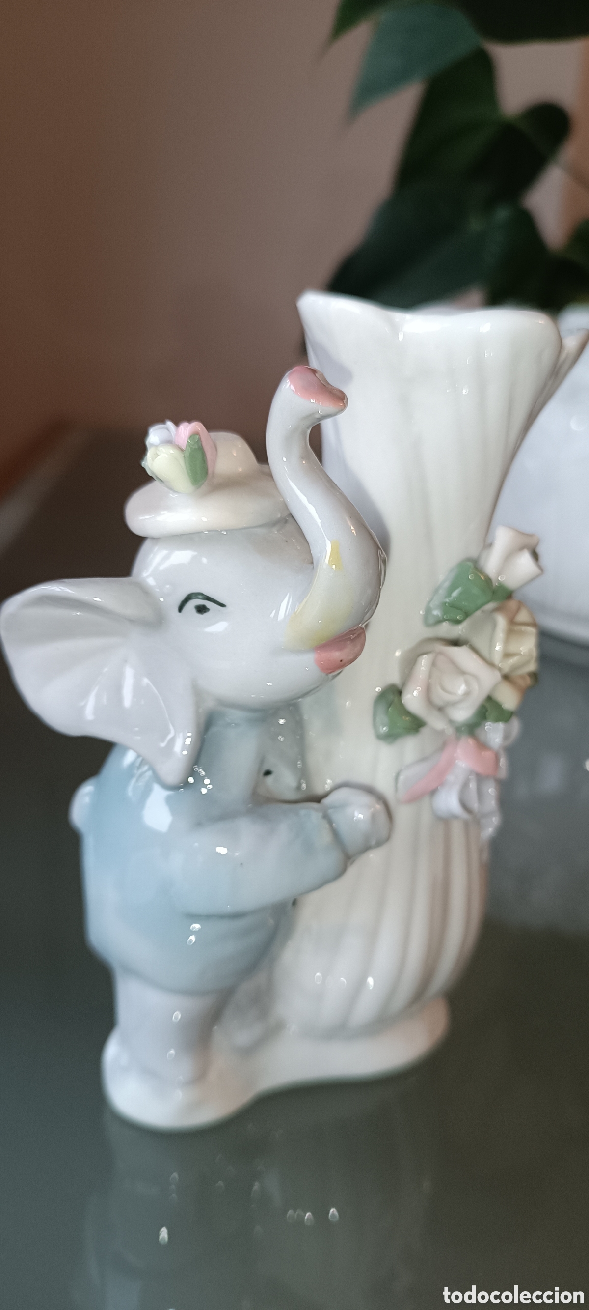 Antig&uuml;edades: Jarr&oacute;n de porcelana con elefante - Foto 2
