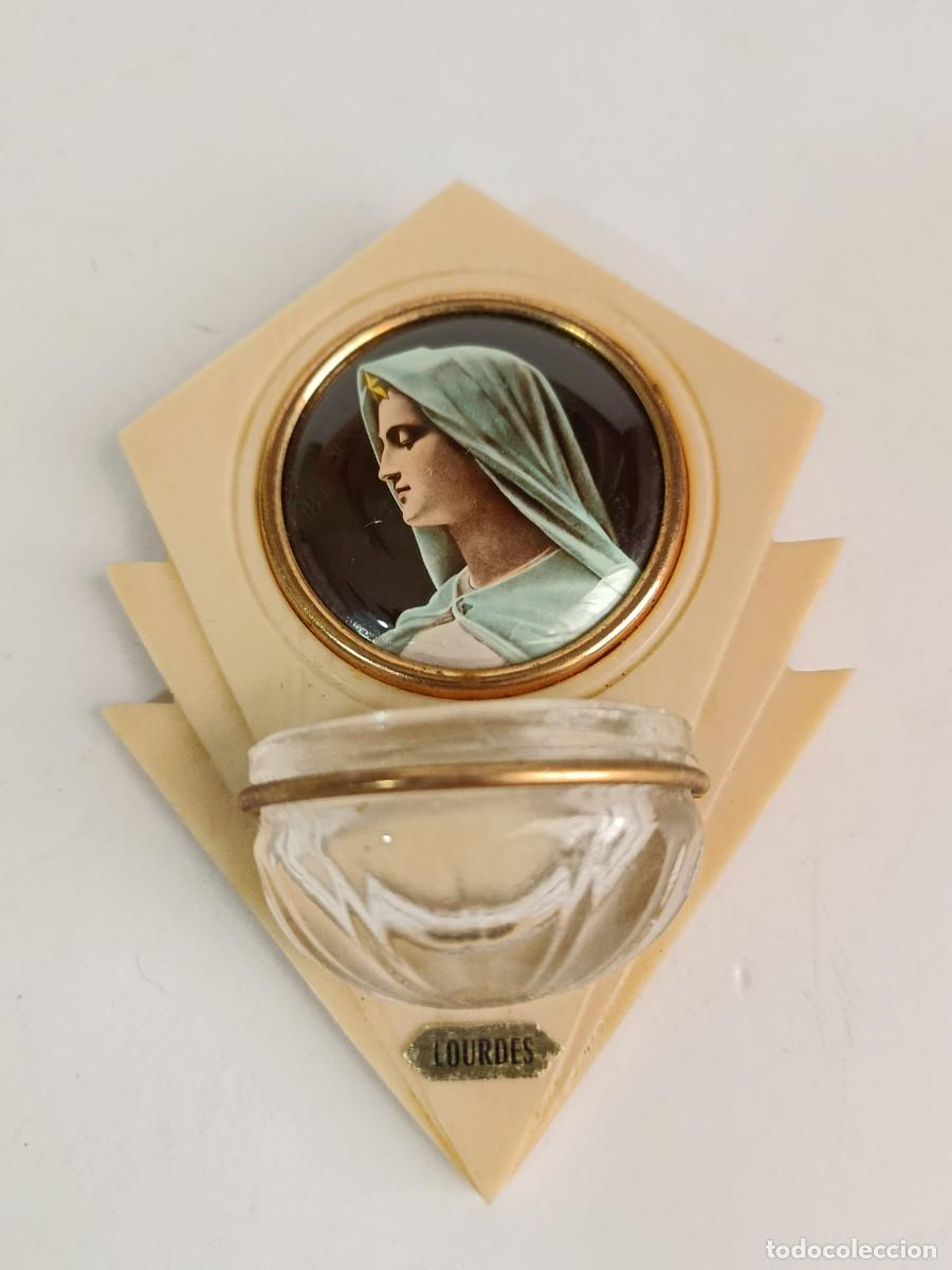 Antig&uuml;edades: BENDITERA DE BAQUELITA Y CRISTAL - Foto 1