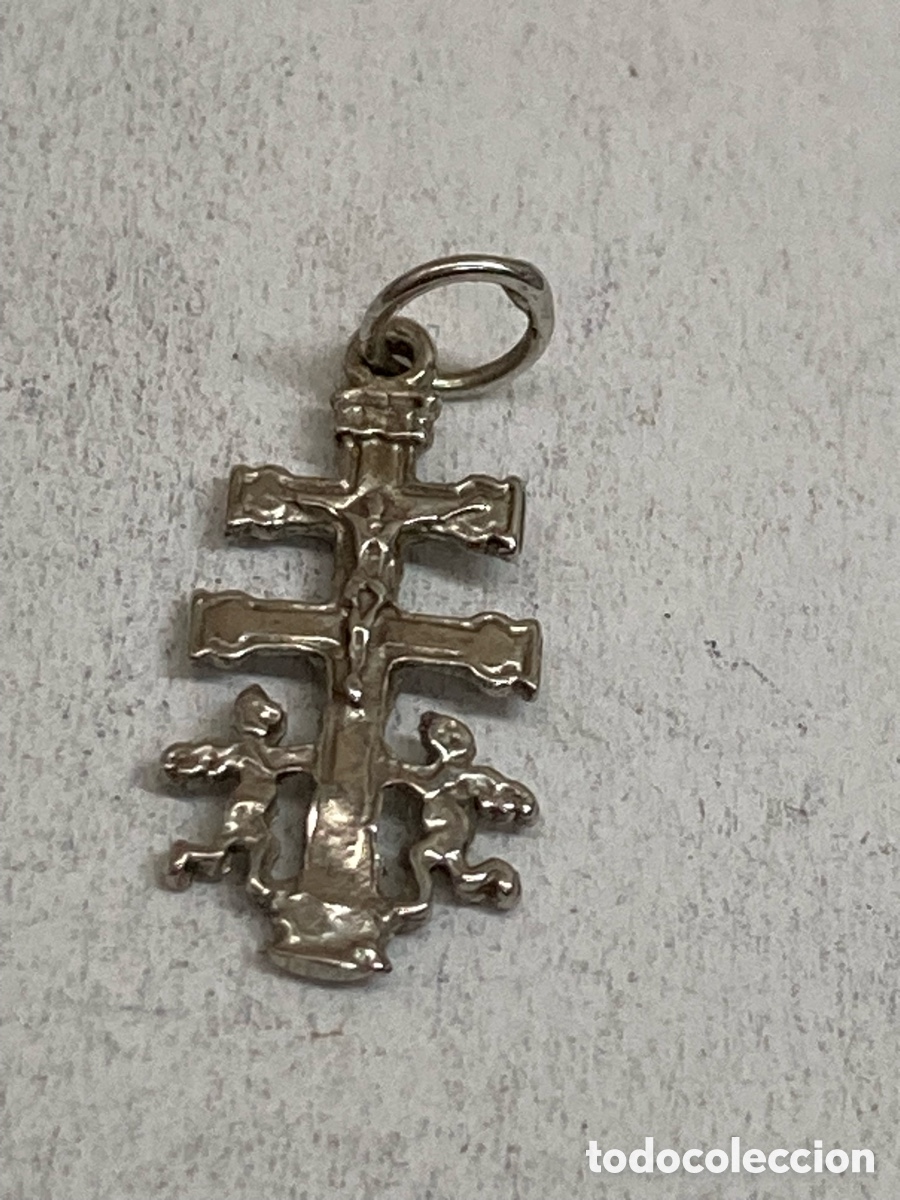 Antig&uuml;edades: Cruz de plata religiosa C547 - Foto 2