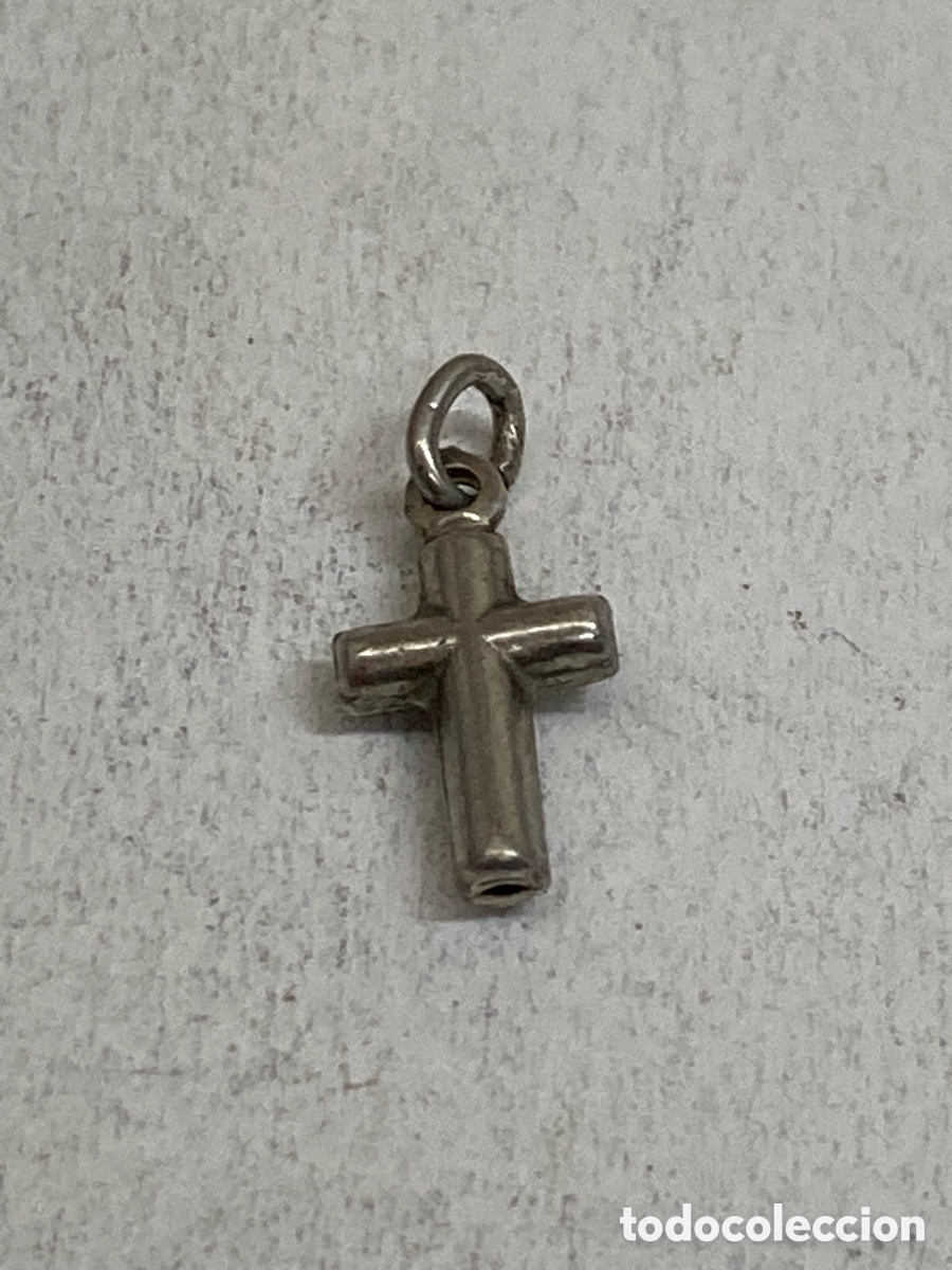 Antig&uuml;edades: Cruz de plata religiosa C547 - Foto 1