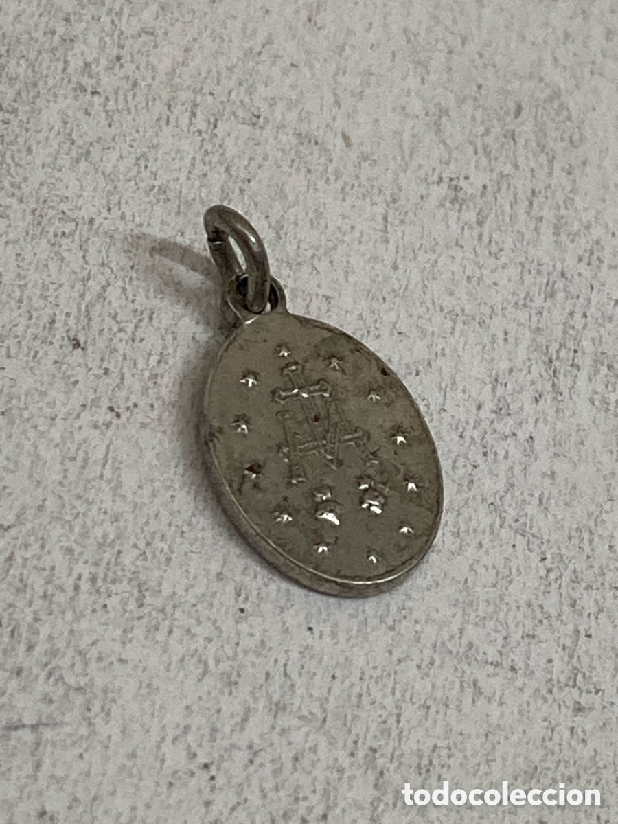 Antig&uuml;edades: Medalla de plata C547 - Foto 2