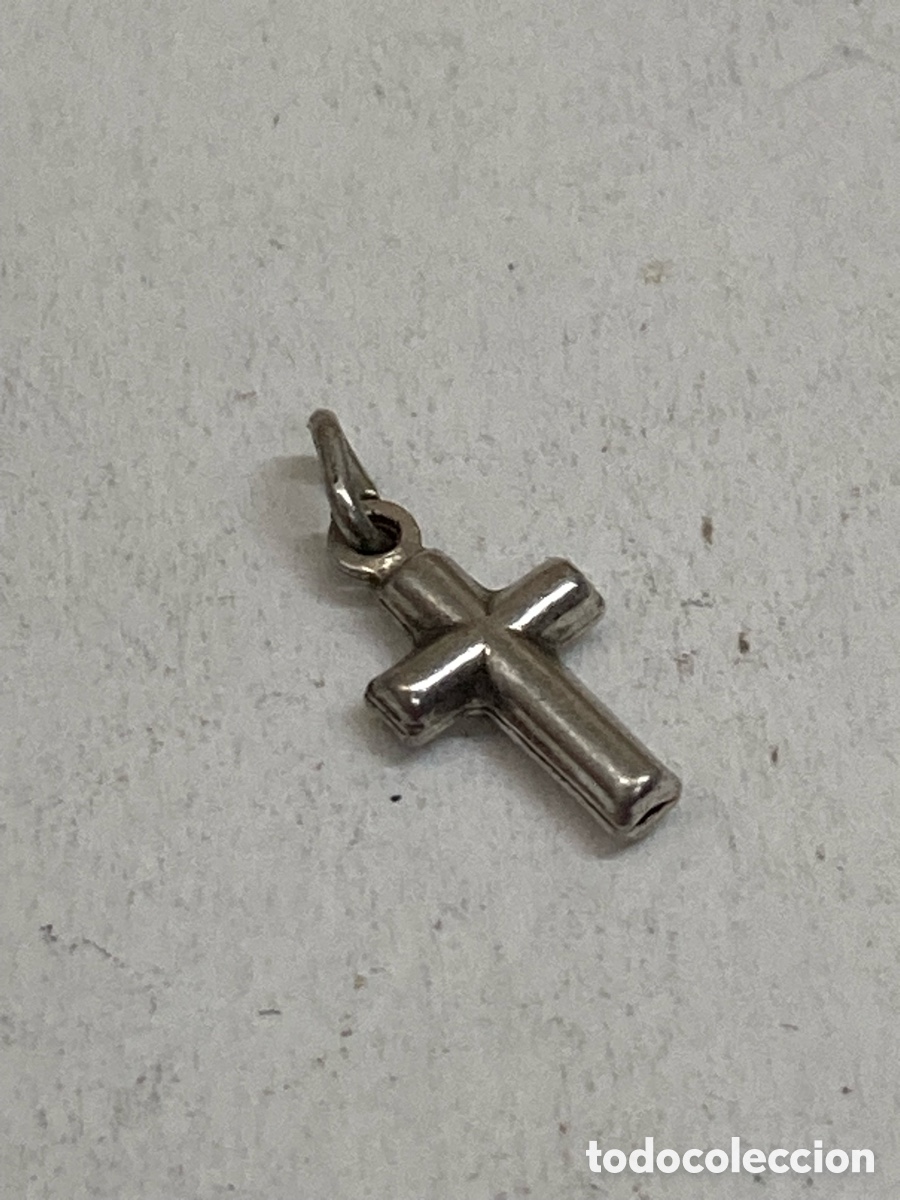 Antig&uuml;edades: Cruz de plata religiosa C547 - Foto 1