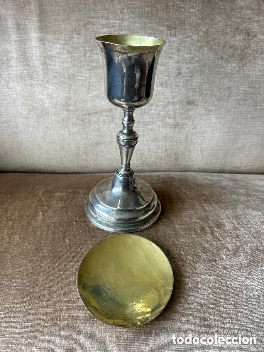 Antig&uuml;edades: Caliz de plata SXVIII - Foto 1